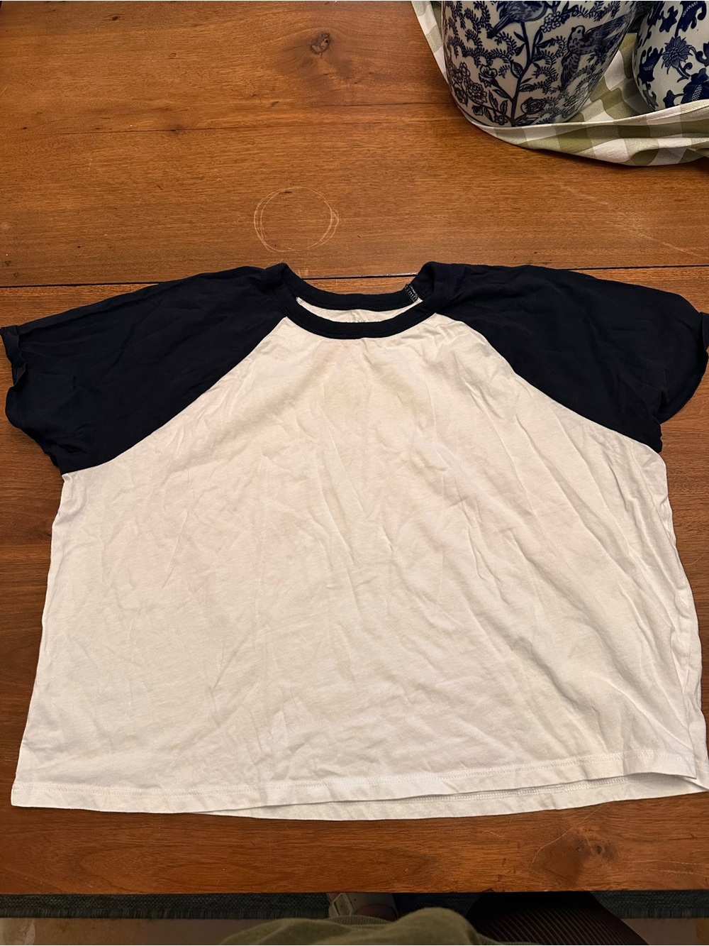 Bundle of 2 XL Cropped Old Navy Everywhere Ts